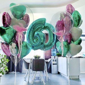 Воздушные шары на юбилей 60 лет для женщины, с цифрами, Розовый и бирюзовый.
