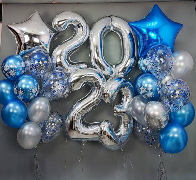 Композиция из воздушных шаров Синий и Серебряный хром 2023, на новый год**