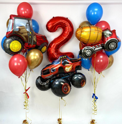 Композиция из воздушных шаров для мальчика на 2 года "Машинки"