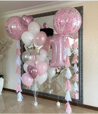 Композиция из воздушных шаров для девочки на годик "Розовая нежность".