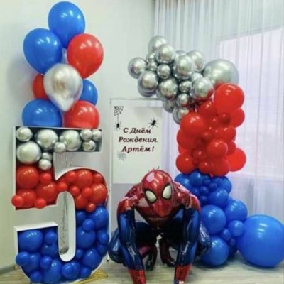 Фотозона Человек паук с цифрой