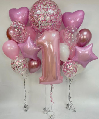 Композиция из розовых шаров на 1 годик для девочки, с шаром-гигантом и цифрой
