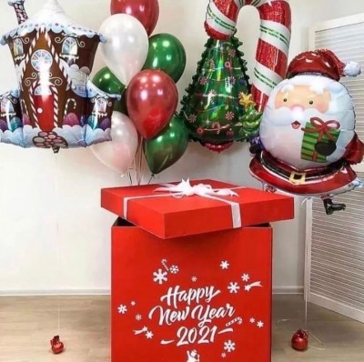 Большая красная коробка-сюрприз с шарами Новогодняя №2, 70х70х70 см