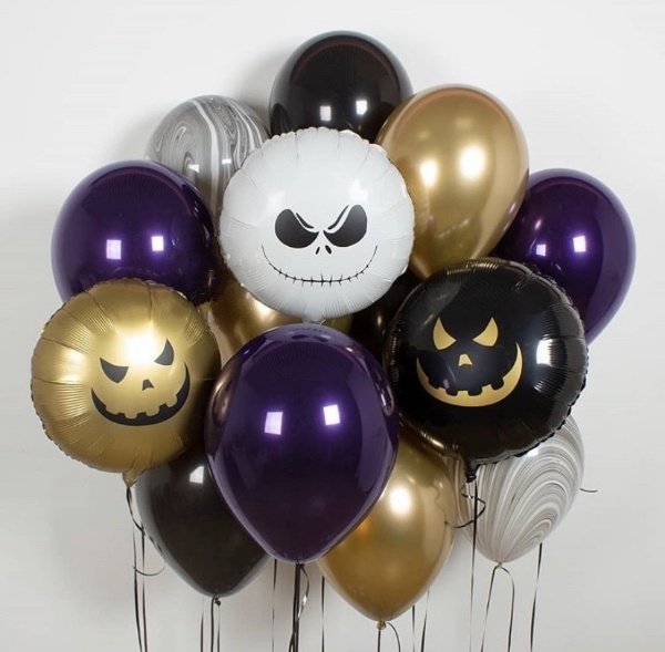 Композиция из воздушных шаров на Хэллоуин Кошмарики